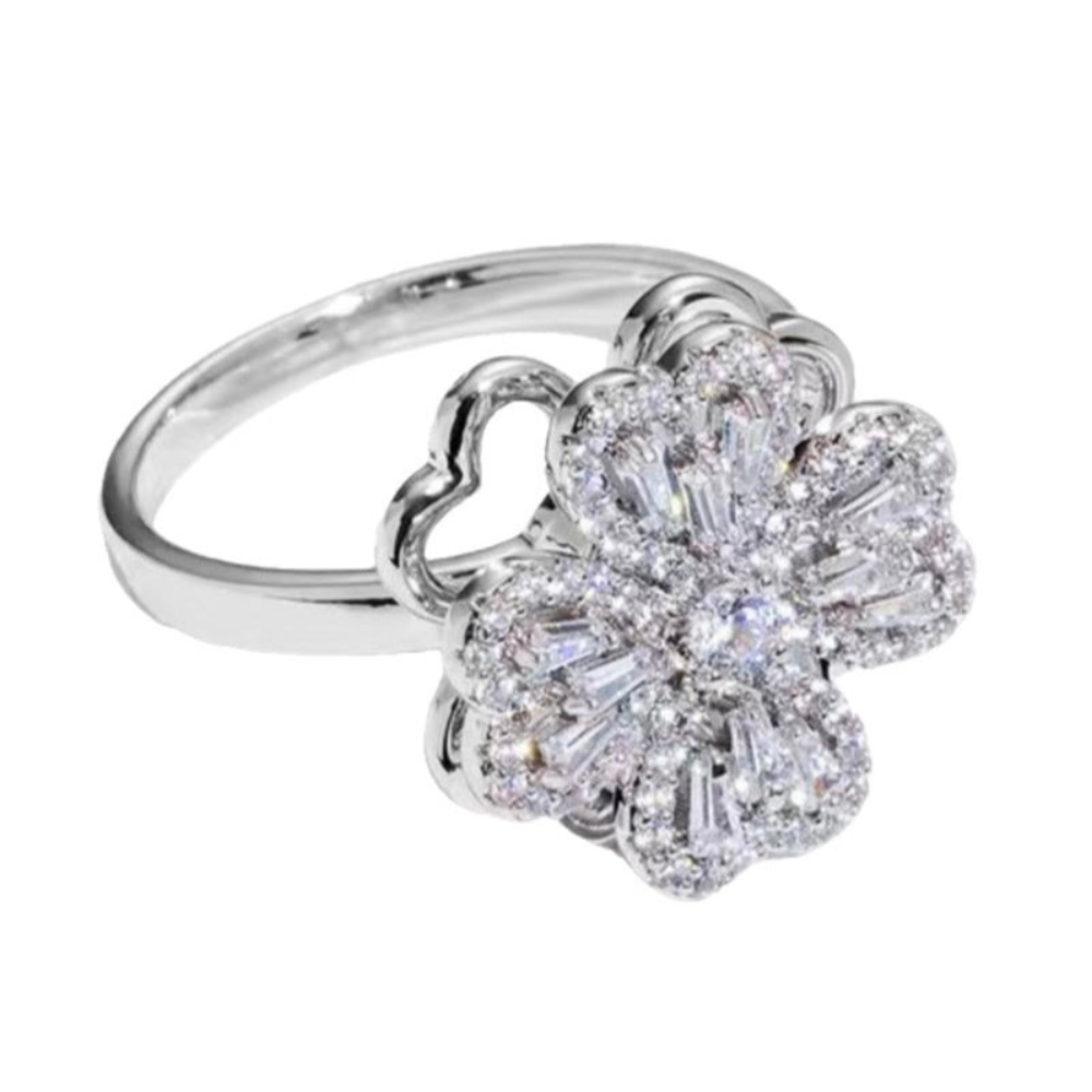 Jova NYC - Spinning Clover Ring (Silver)