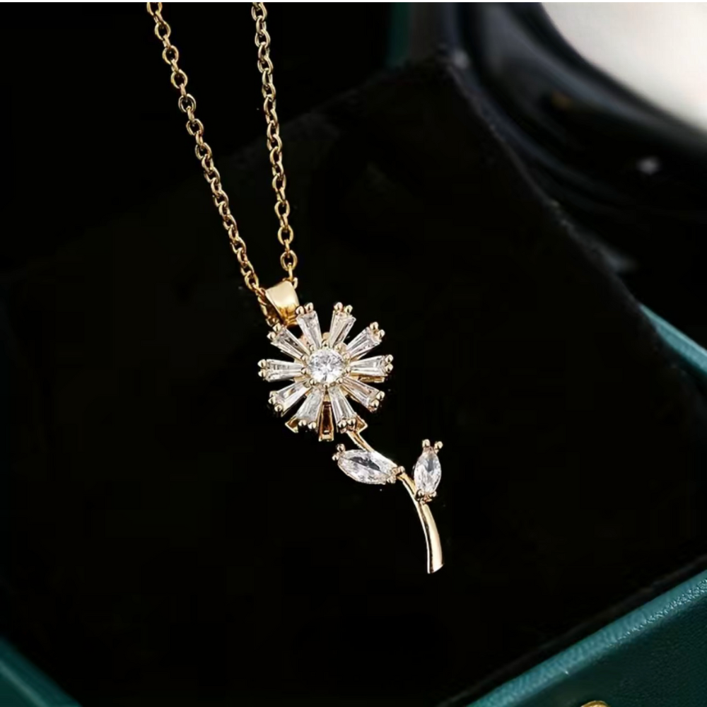 Jova NYC - Spinning Sunflower Necklace